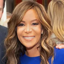 Sunny Hostin Writes 'Death Note' on Live TV