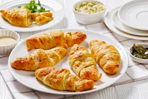 Garlic Crescent Rolls