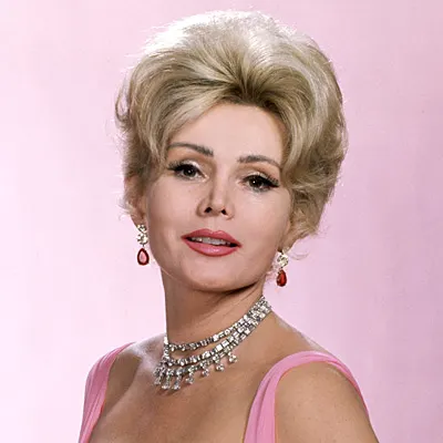25 celebrities who have gone to prison-17