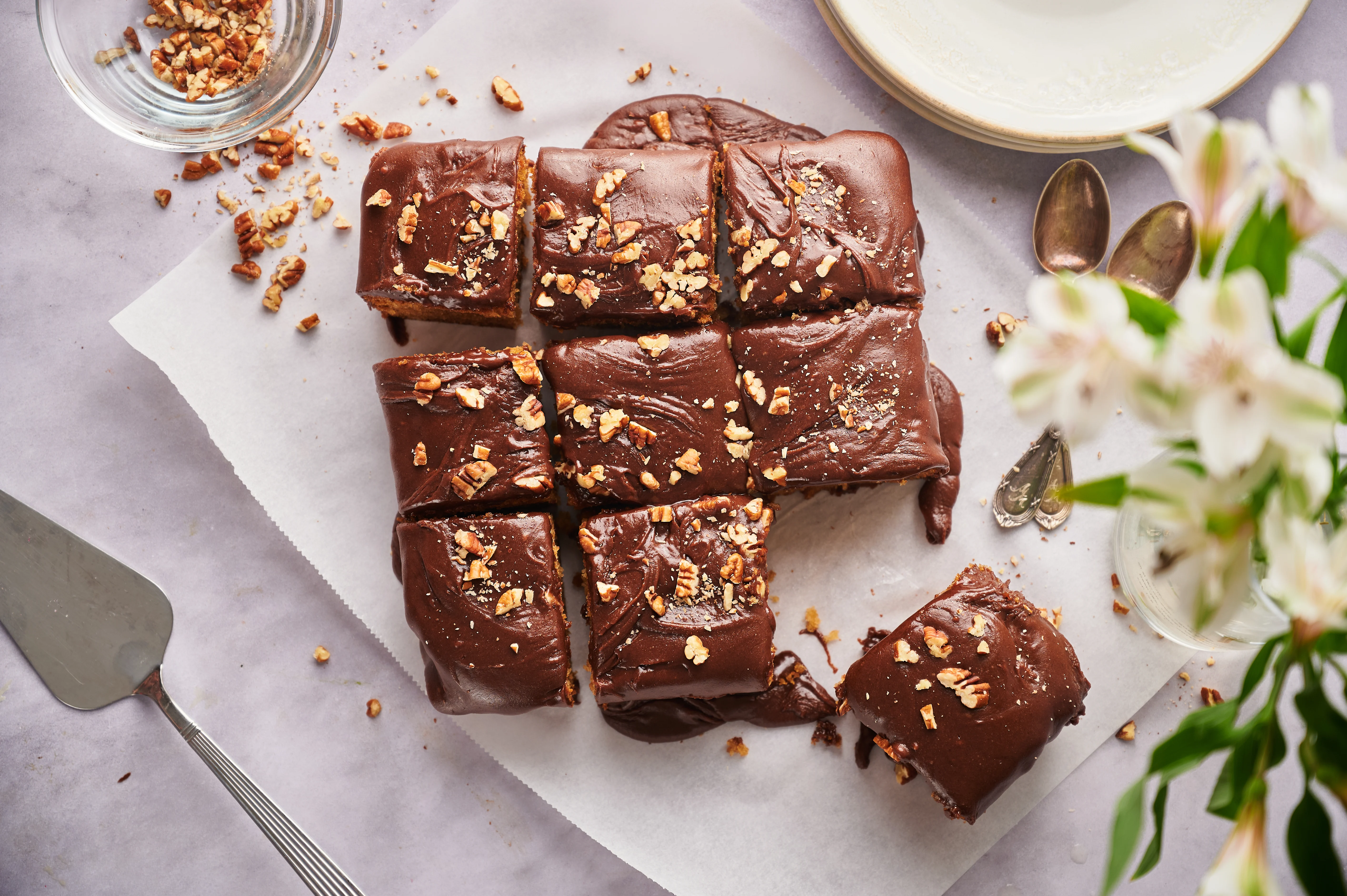 Peanut Butter Cup Sheet Cake | Command Cooking