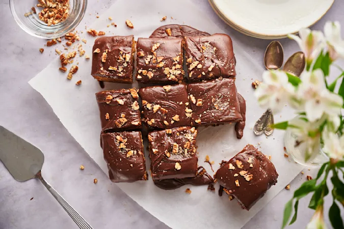 Peanut Butter Cup Sheet Cake 04