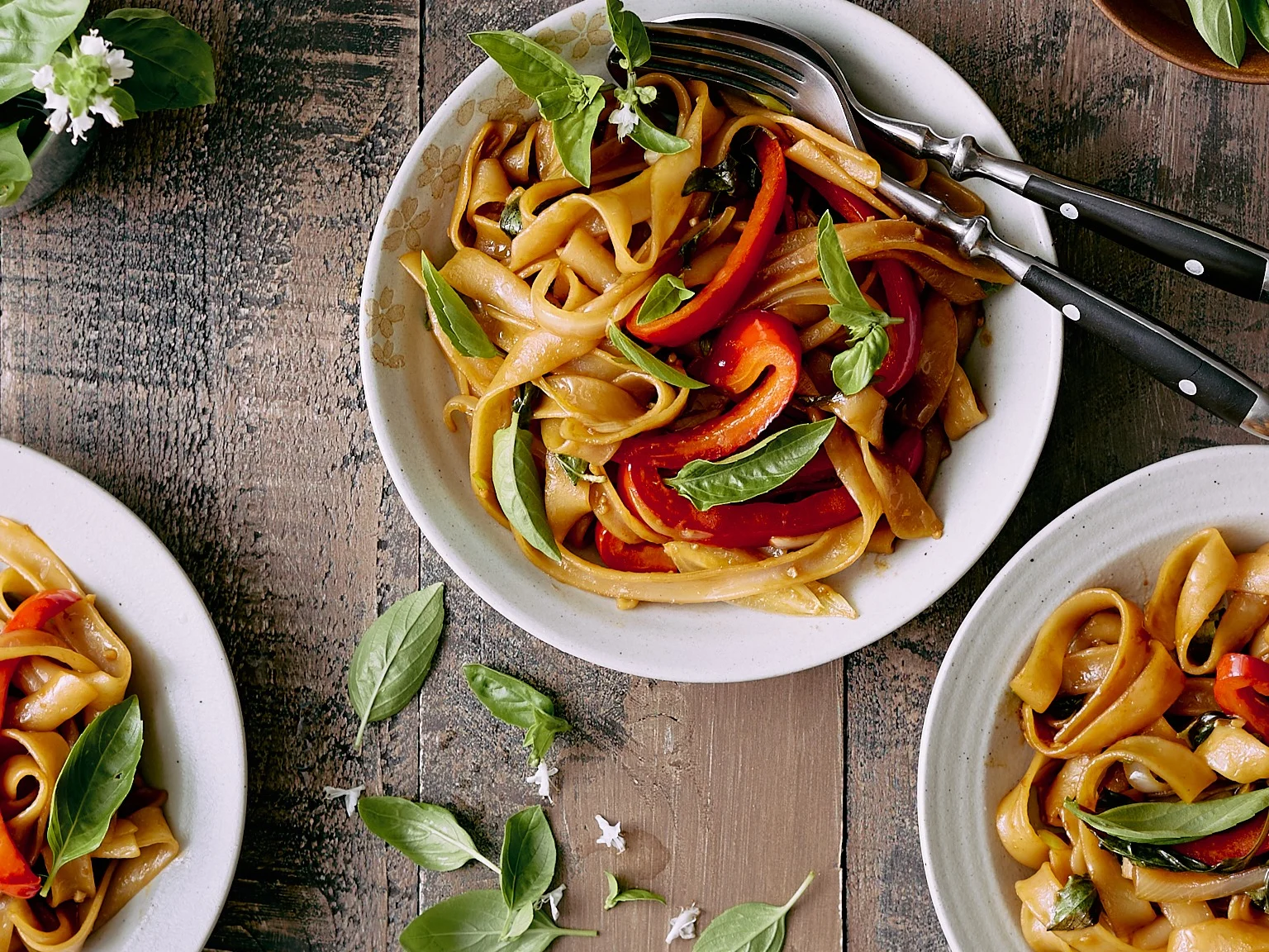 Food Truck Drunken Noodles | Recipes Direct