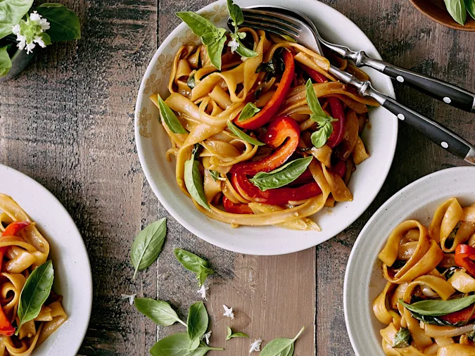 Food-Truck Drunken Noodles 1