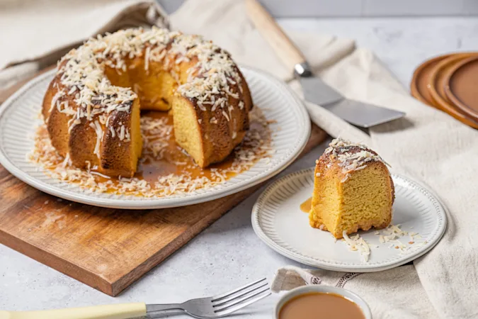 Pretty Mama Rum Cake
