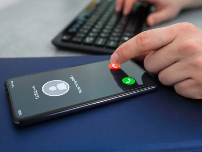 Area Codes You Should Never Answer-3