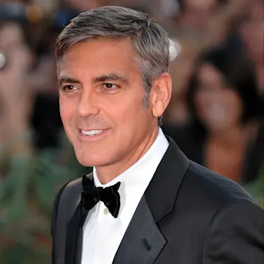 Clooney’s Hair Mistake Goes Viral