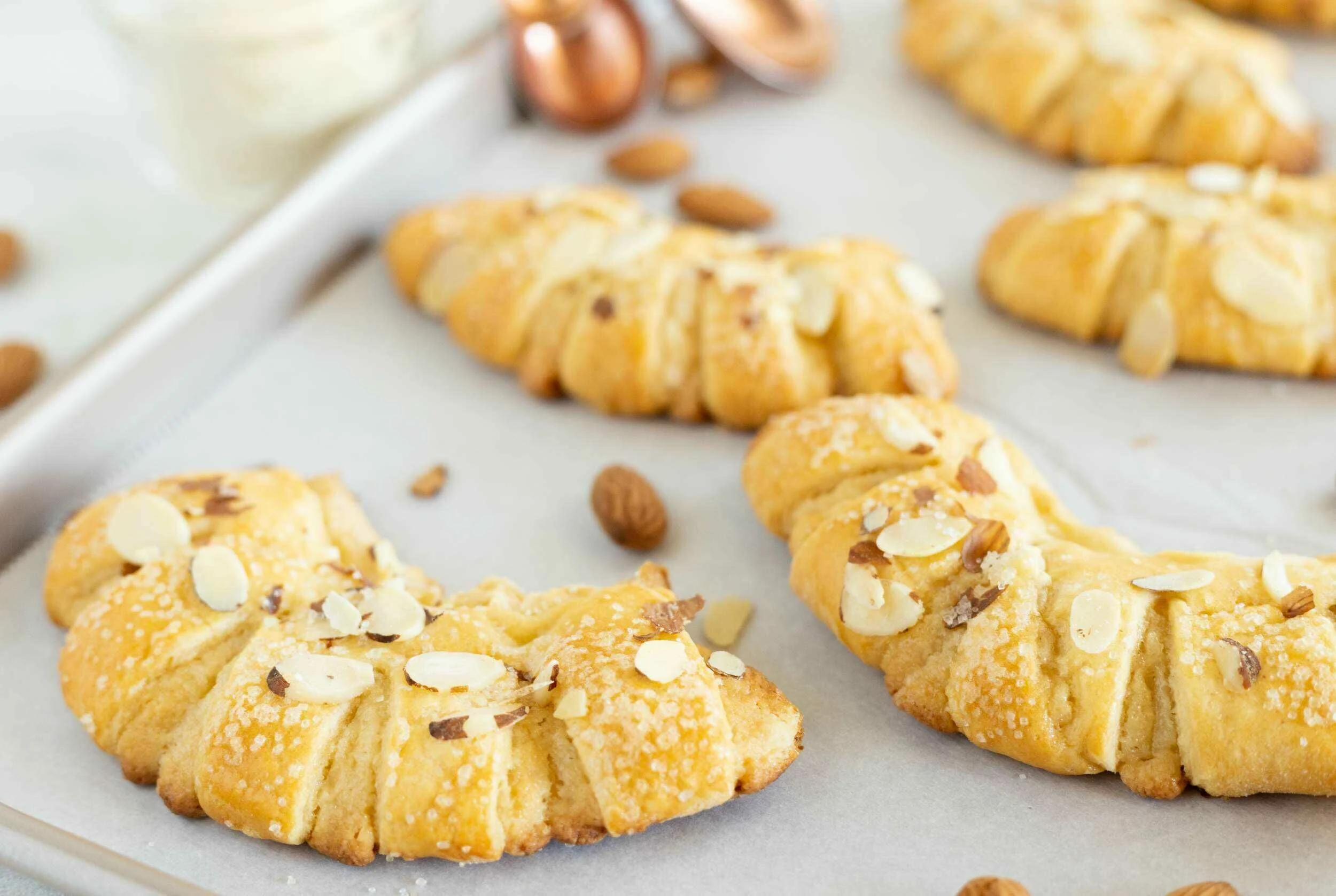 Almond Claws | Recipe Reader