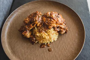 Famous Garlic Chicken