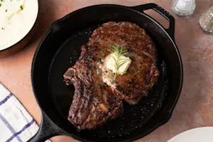 SkilletSearedSteak-03