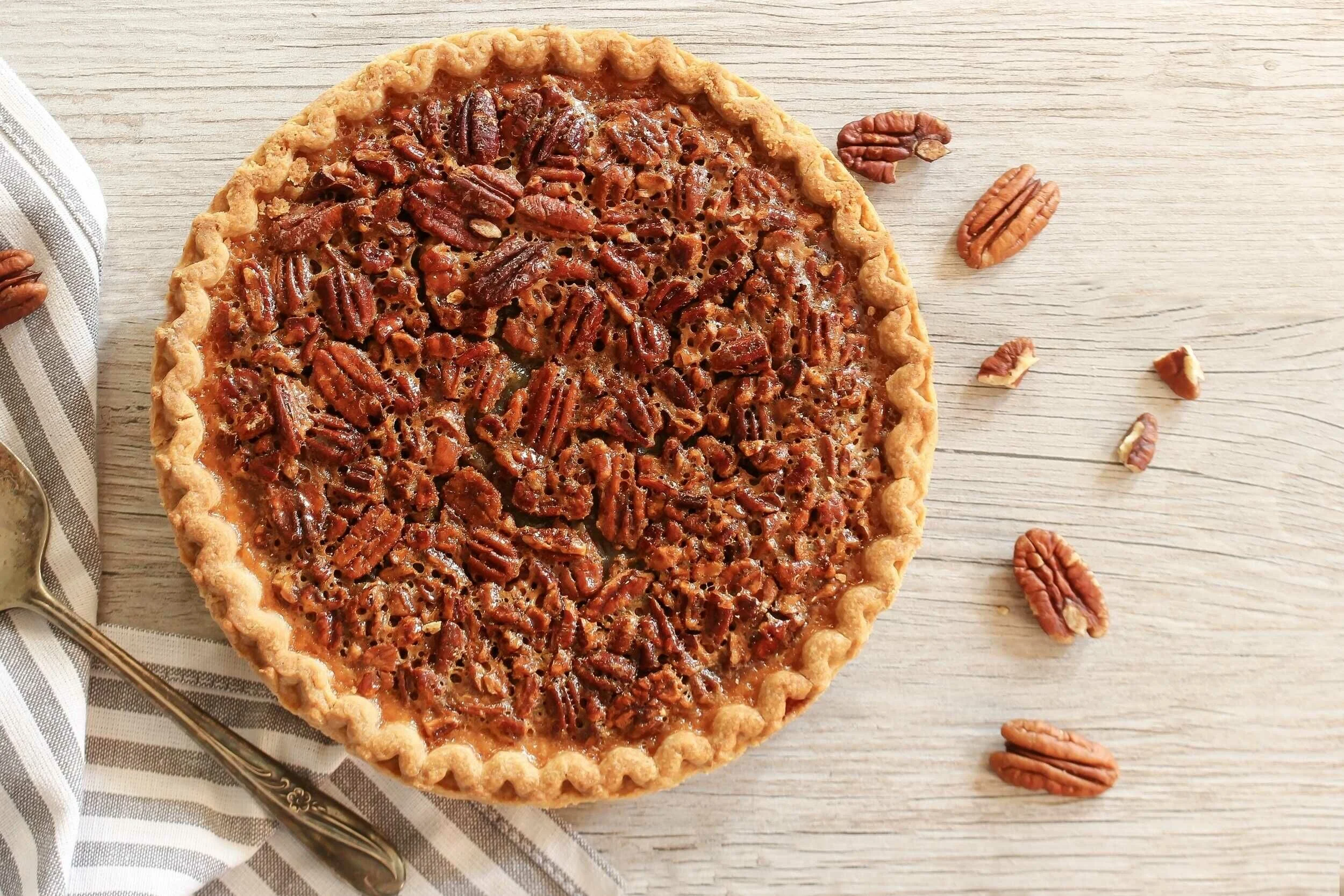 Traditional Pecan Pie | Command Cooking