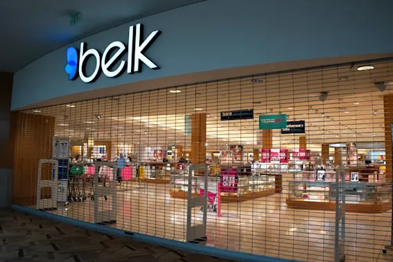12 Popular Retail Stores That Went Bankrupt-1