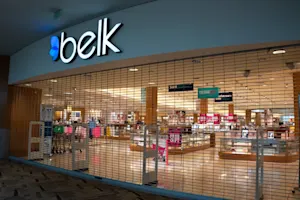 12 Popular Retail Stores That Went Bankrupt-1