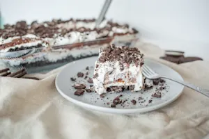Easy Chocolate Lasagna