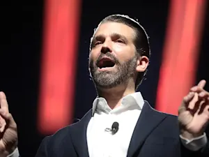 Donald Trump, Jr. (49290450793)