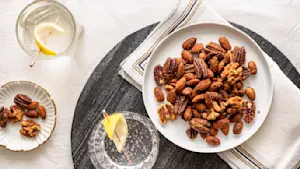 Seasoned Bar Nuts