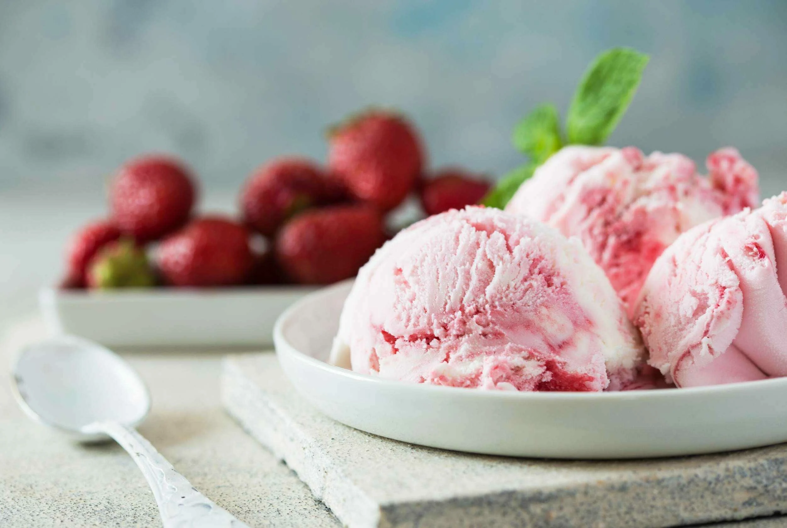 Homemade Strawberry Ice Cream | Cooking Professionally