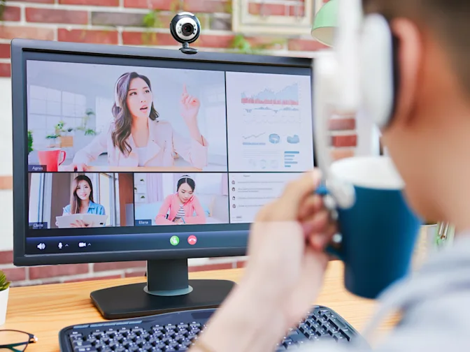 Is Someone Watching You Through Your Webcam-4