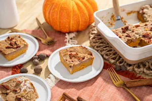 Pumpkin Pie Dump Cake