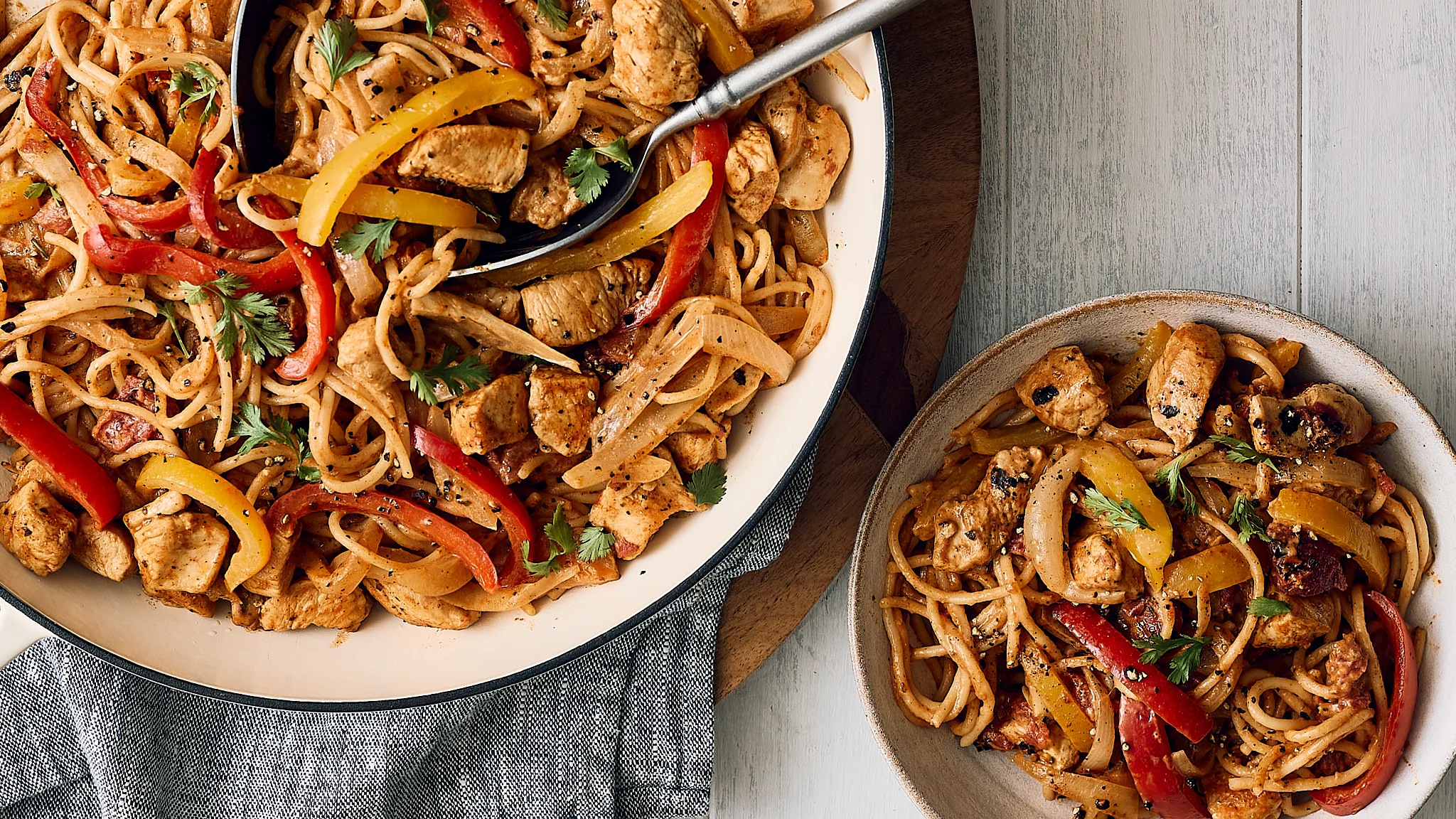 Chicken Fajita Spaghetti | Recipes Direct