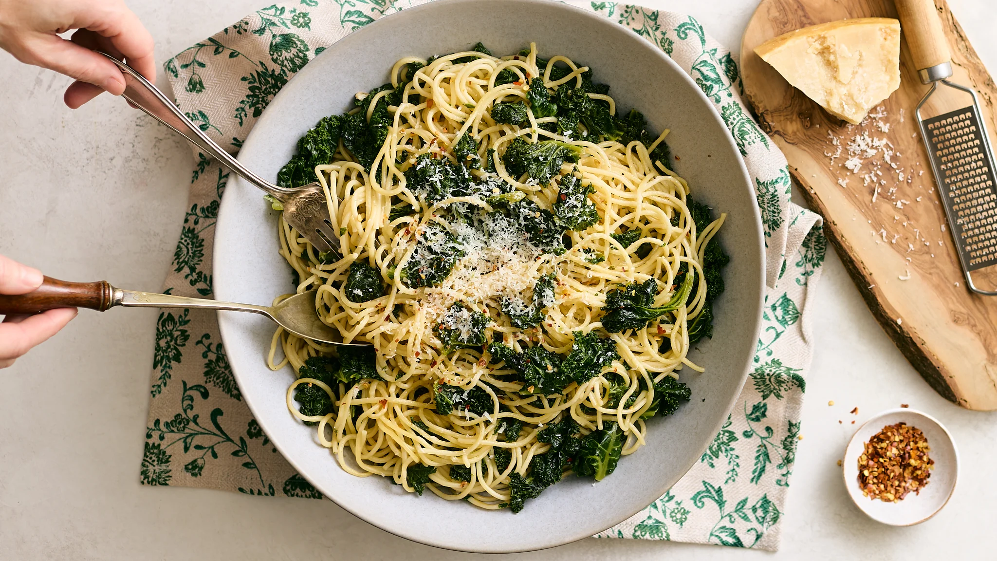 Super Kale Spaghetti | Holy Recipe