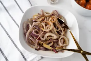 Roasted Red Onions