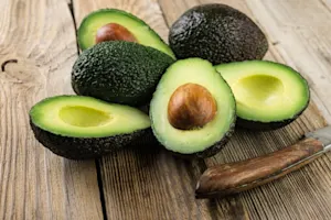 What's an avocado's favorite genre of music? image