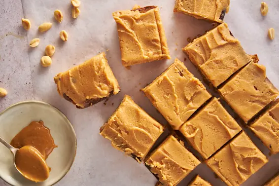 Cafeteria Peanut Butter Bars 02 1