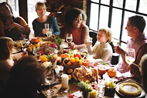What should you wear to Thanksgiving dinner? image