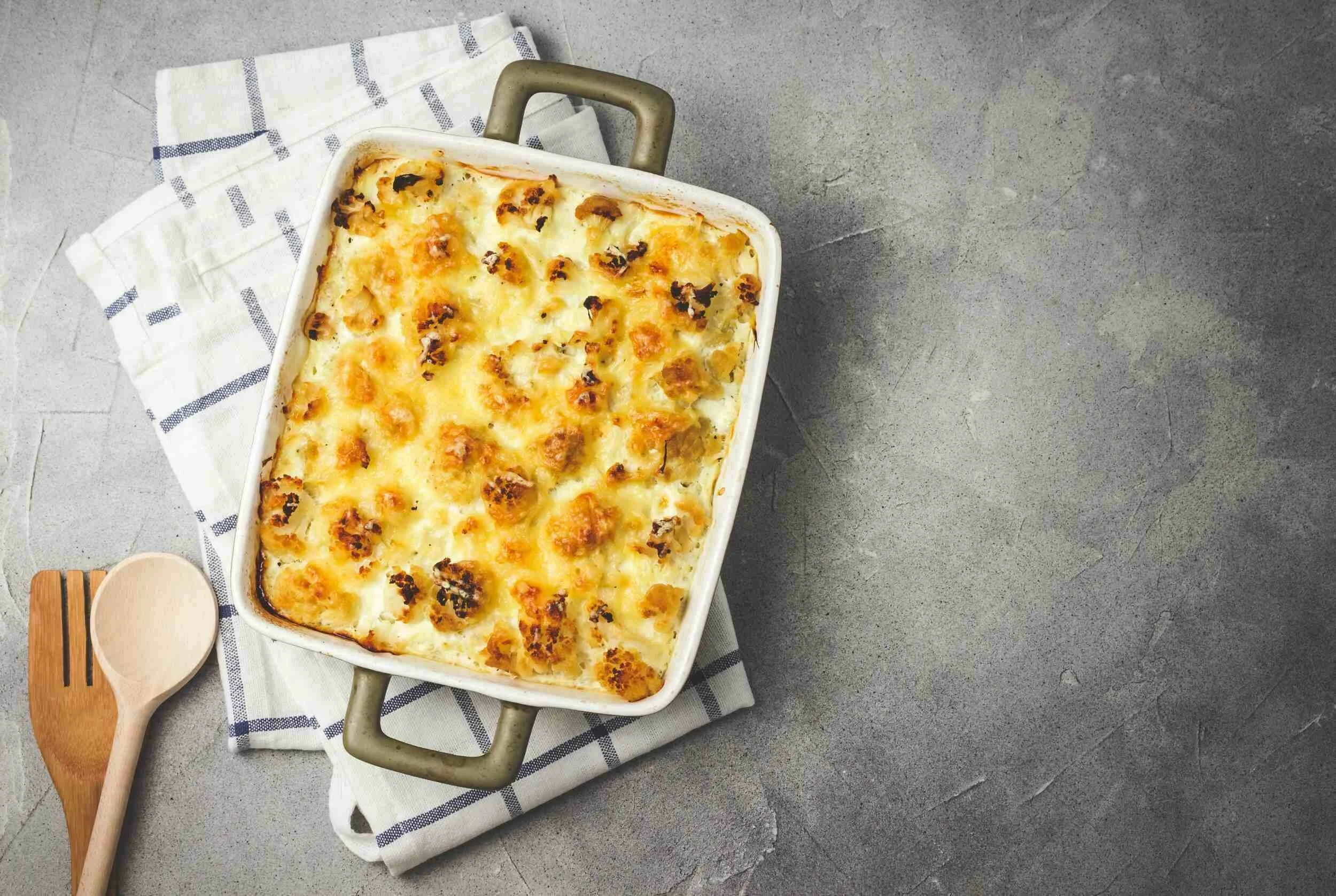 Cheesy Cauliflower Casserole | Recipe Reader