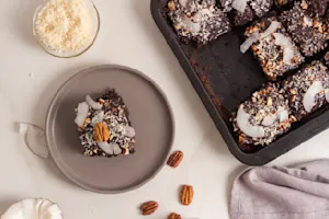 Crown Jewel Sheet Cake 2