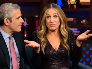Sarah Jessica Parker's Awkward Response to Bezos Bride Vogue Cover-1