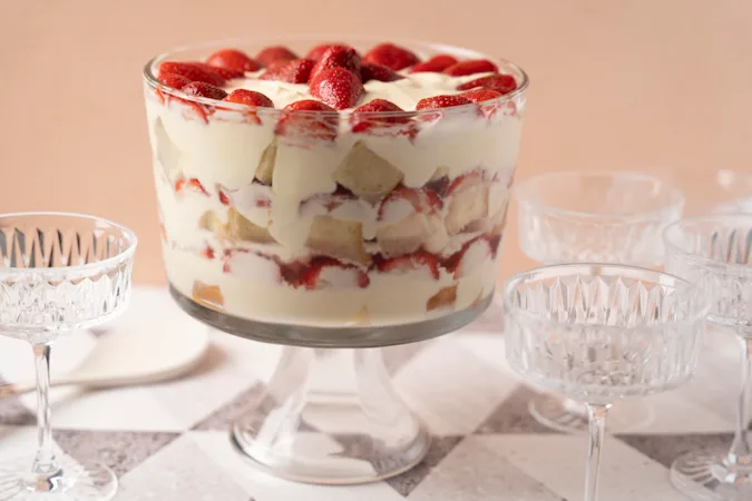Sweet Strawberry Trifle-120
