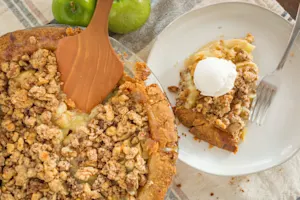 Apple Ginger Crumble