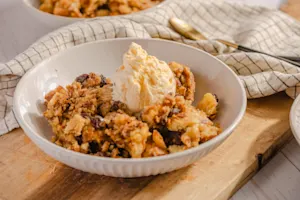 Cinnamon Roll Pudding