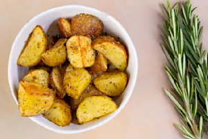 Easy Crispy Roasted Potatoes