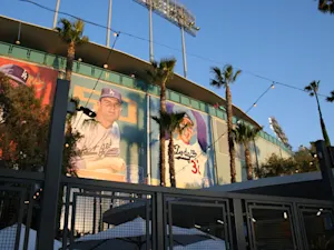 Dodgers Deny ICE Access to Stadium Parking Lot Amid Immigration Raids-1