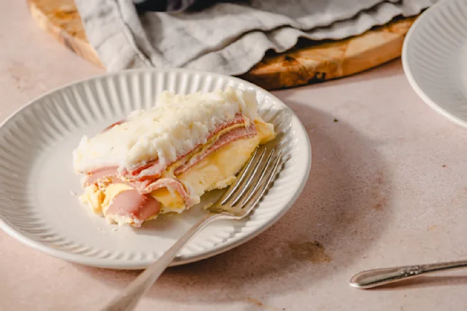 Grandma-s Bologna & Potato Casserole-4