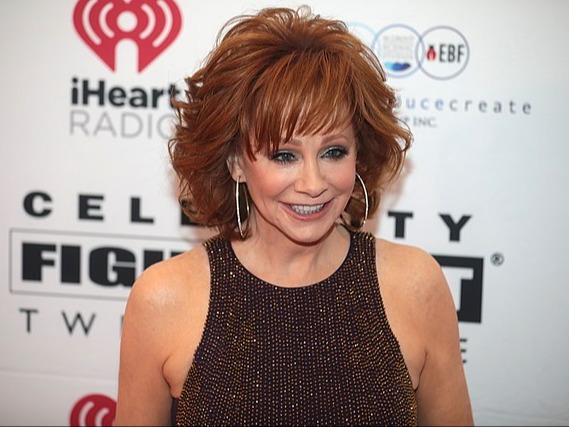 640px-Reba McEntire (32512488447)