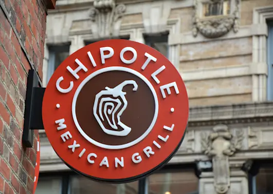 Woman Trades Jail for Fast-Food Job After Chipotle Meltdown and Flips Her Fate. Image