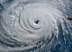 How do hurricanes see? image