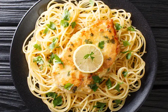 15 Chicken Pasta Dishes For When You’re Feeling Peckish