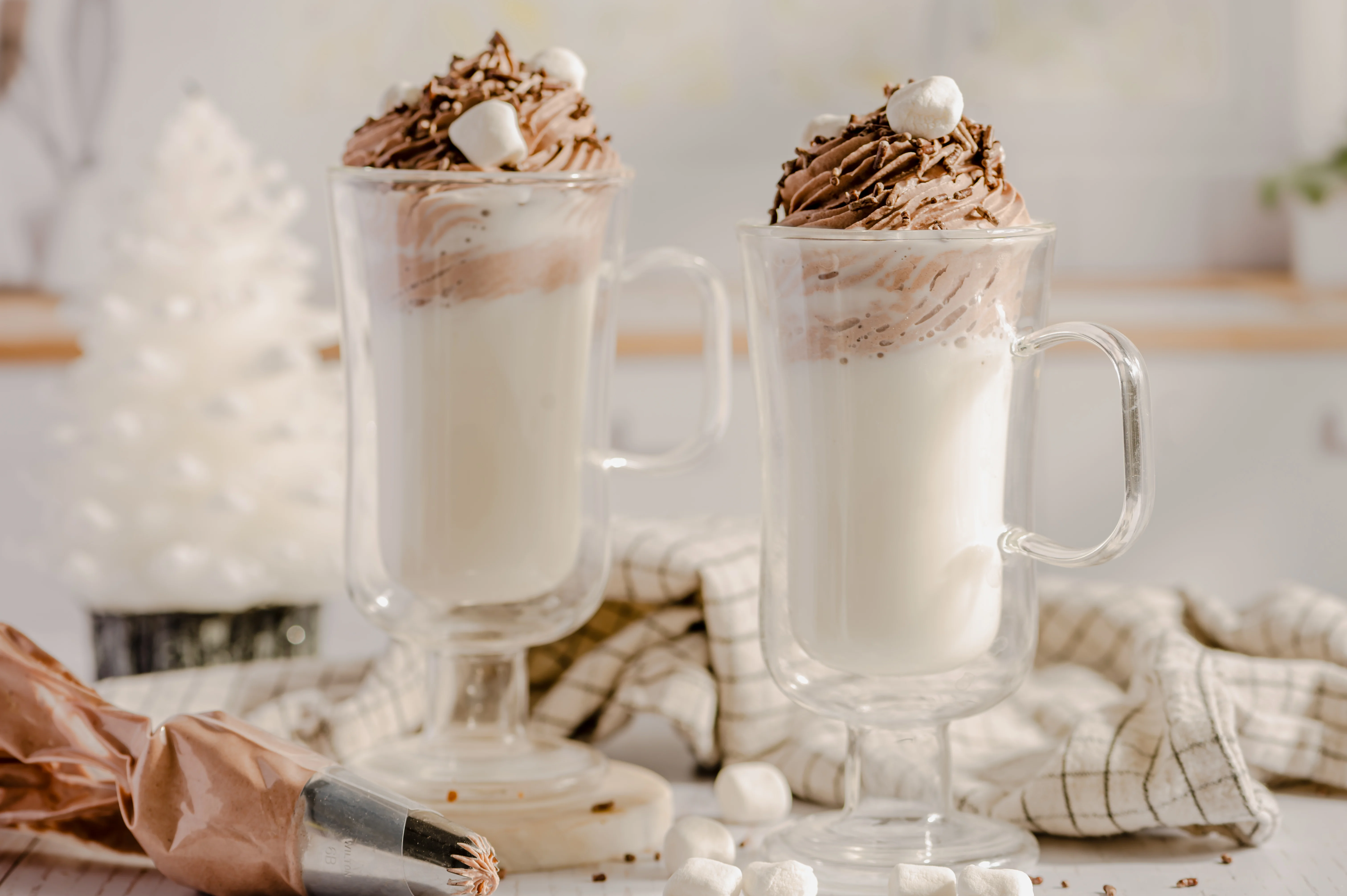 Whipped Hot Chocolate | Recipes Direct