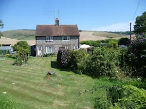 Flint house in the South Downs National Park - geograph.org.uk - 4605353