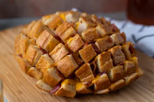 LoadedPull-ApartBread-01