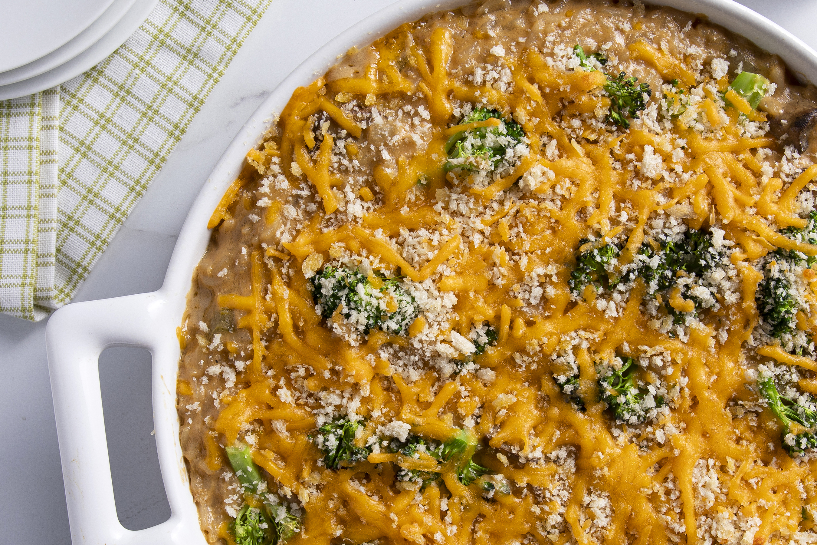 Gilles Sacksick、casserole et fruits Chicken Tzatziki Casserole - Bad Batch Baking