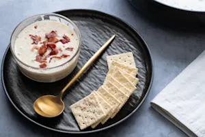 New England clam chowder-1