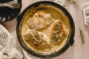 Easy Creamy Herb Chicken-3