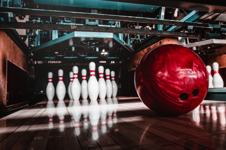  Why do baseball players love bowling? image