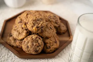 Buttery Chocolate Chip Cookies-02