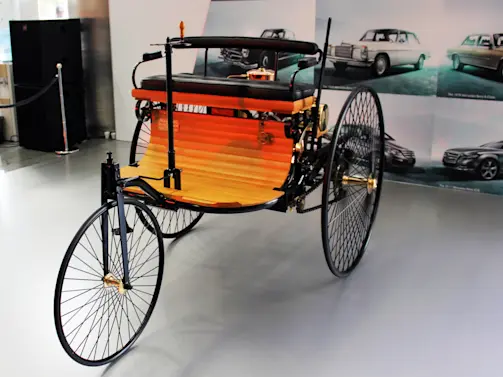 5 Surprising Facts About the First Car-1